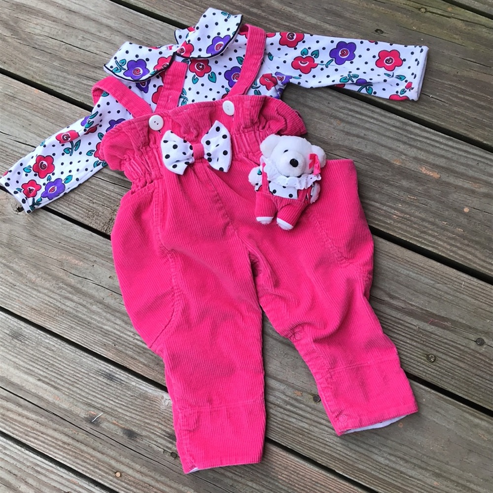 Adorable 3 piece outfit 12M